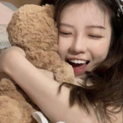 如蝶翩翩
